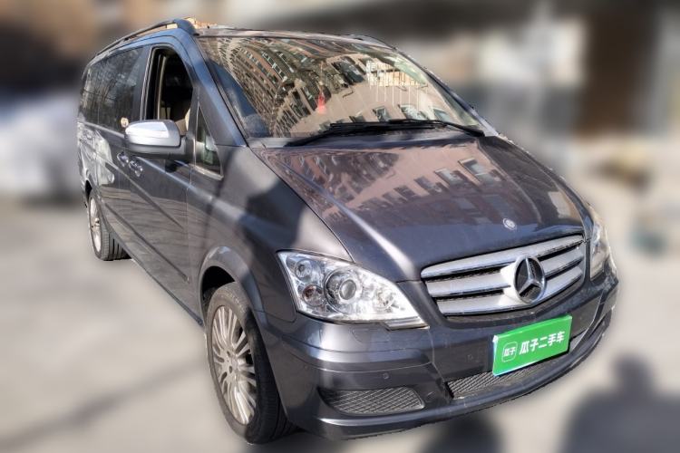 Used Mercedes-Benz Viano 2013 3.5L Haoci version Exterior 2