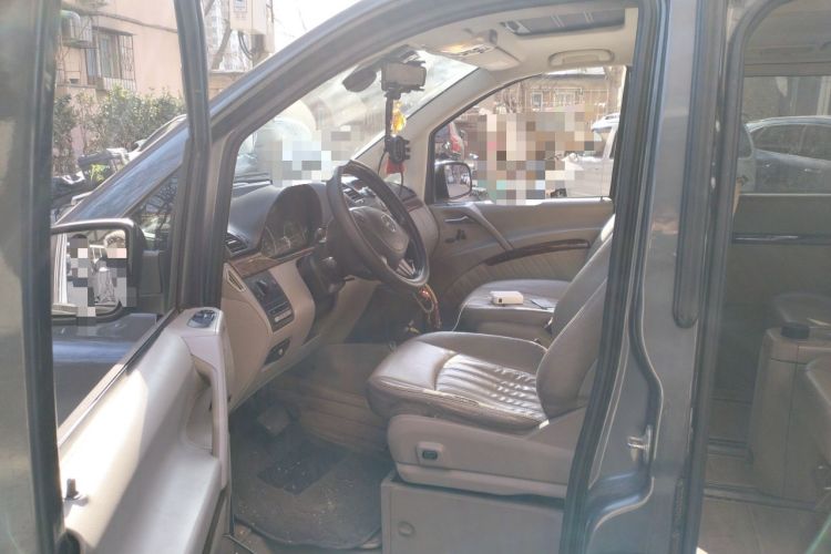 Used Mercedes-Benz Viano 2013 3.5L Haoci version Left Front Seat