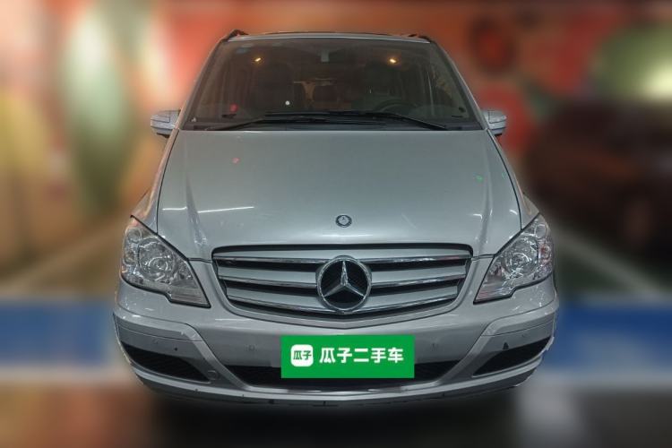 Used Mercedes-Benz Viano 2013 3.0L Hospitality Edition Front