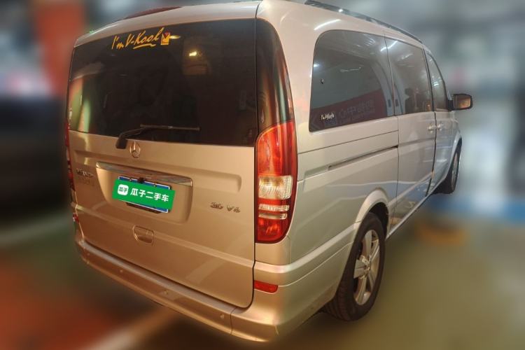 Used Mercedes-Benz Viano 2013 3.0L Hospitality Edition Rear Right 45 Deg