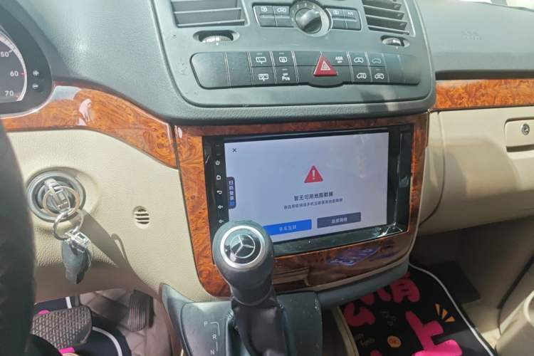 Used Mercedes-Benz Viano 2013 3.0L Comfort Edition Audio And AC Panel