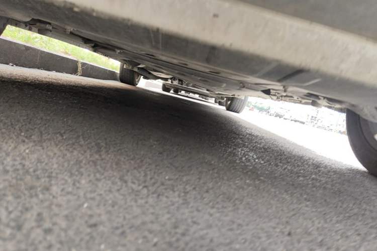 Used Mercedes-Benz Viano 2013 3.0L Comfort Edition Chassis Front
