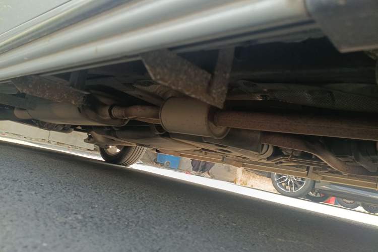Used Mercedes-Benz Viano 2013 3.0L Comfort Edition Chassis Front Right