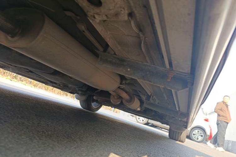 Used Mercedes-Benz Viano 2013 3.0L Comfort Edition Chassis Rear Right