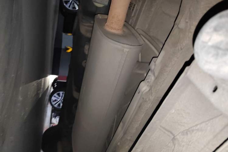 Used Mercedes-Benz Viano 2013 3.0L Navigator Edition Chassis Rear Right