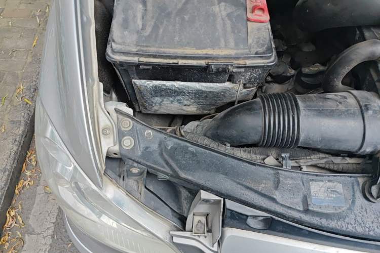 Used Mercedes-Benz Viano 2013 3.0L Comfort Edition Engine Bay Right