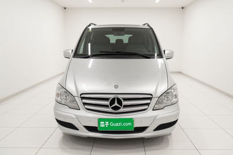 Used Mercedes-Benz Viano 2013 3.0L Hospitality Edition Exterior 1