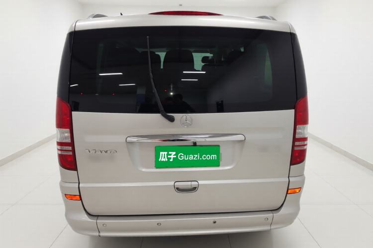 Used Mercedes-Benz Viano 2013 3.0L Hospitality Edition Exterior 4