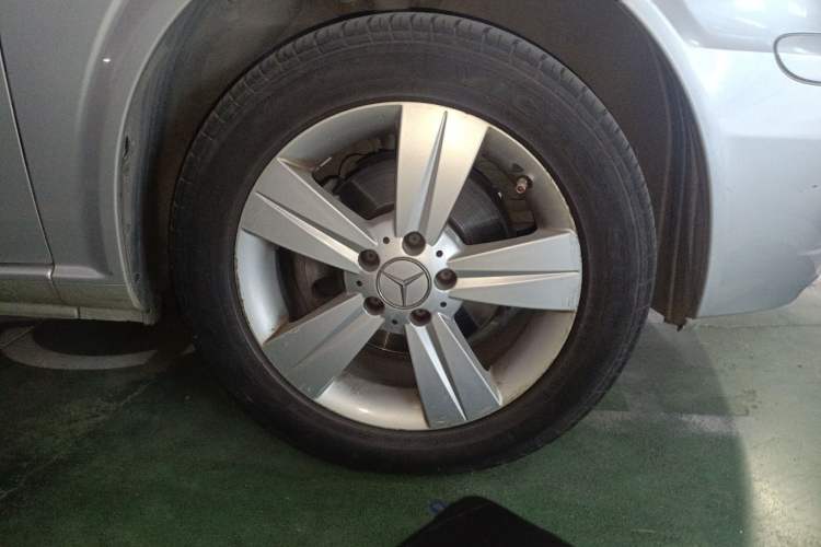 Used Mercedes-Benz Viano 2013 3.0L Hospitality Edition Exterior 7