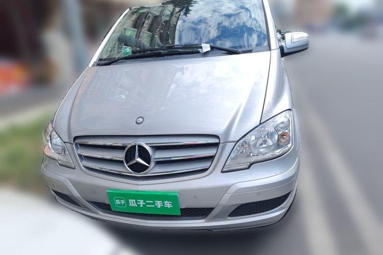 Used Mercedes-Benz Viano 2013 3.0L Comfort Edition Front