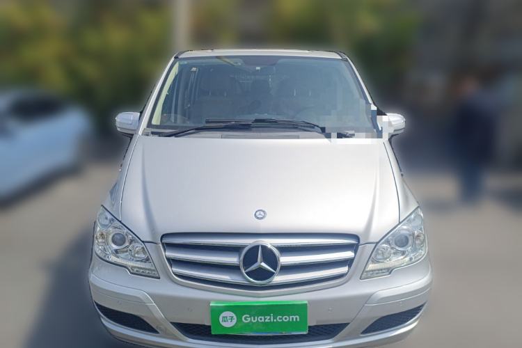 Used Mercedes-Benz Viano 2013 3.0L Comfort Edition Front