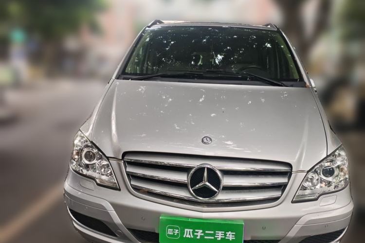 Used Mercedes-Benz Viano 2013 3.0L Navigator Edition Front