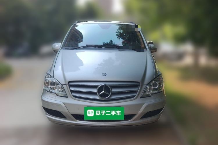 Used Mercedes-Benz Viano 2013 3.0L Navigator Edition Front