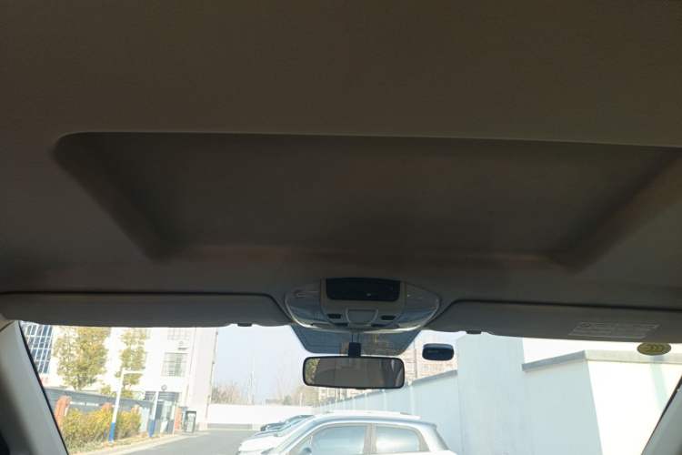 Used Mercedes-Benz Viano 2013 3.0L Comfort Edition Headliner