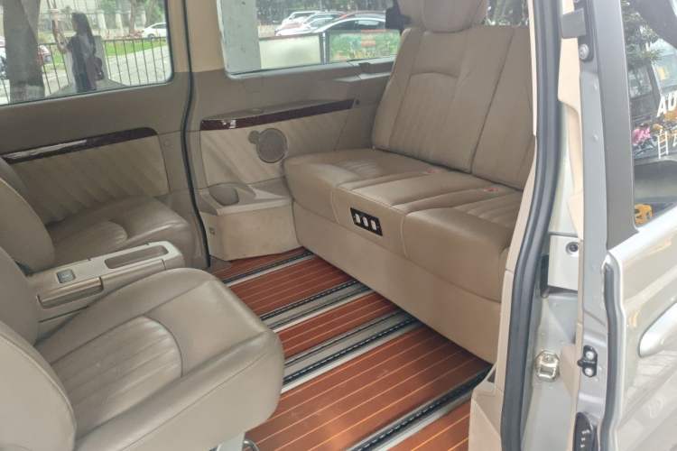 Used Mercedes-Benz Viano 2013 3.0L Navigator Edition Left Rear Seat