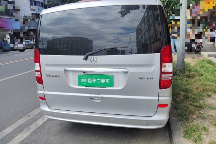 Used Mercedes-Benz Viano 2013 3.0L Comfort Edition Rear