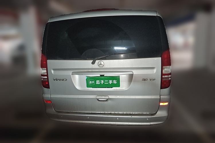 Used Mercedes-Benz Viano 2013 3.0L Navigator Edition Rear