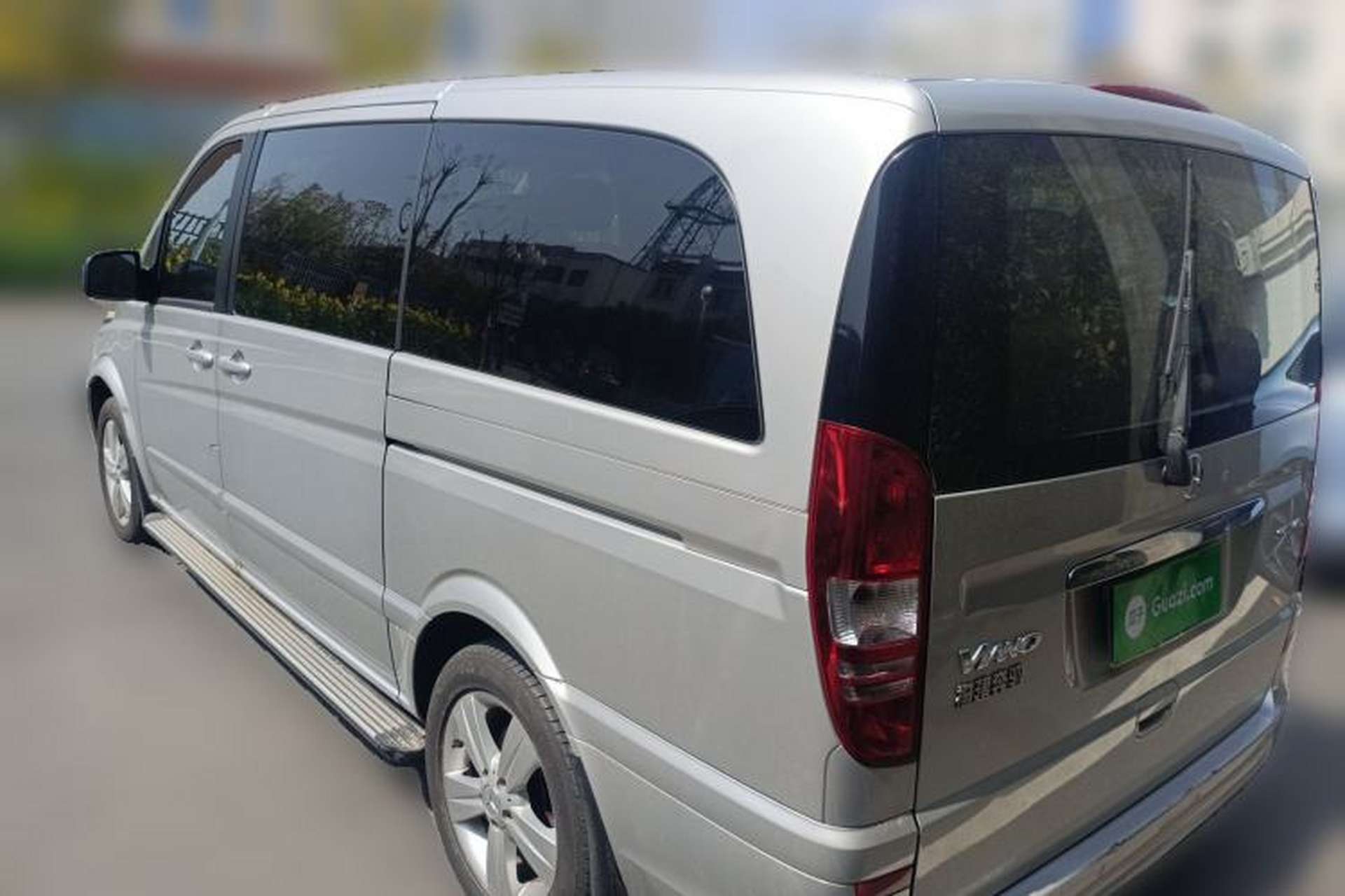 Used Mercedes-Benz Viano 2013 3.0L Comfort Edition Rear Left 45 Deg