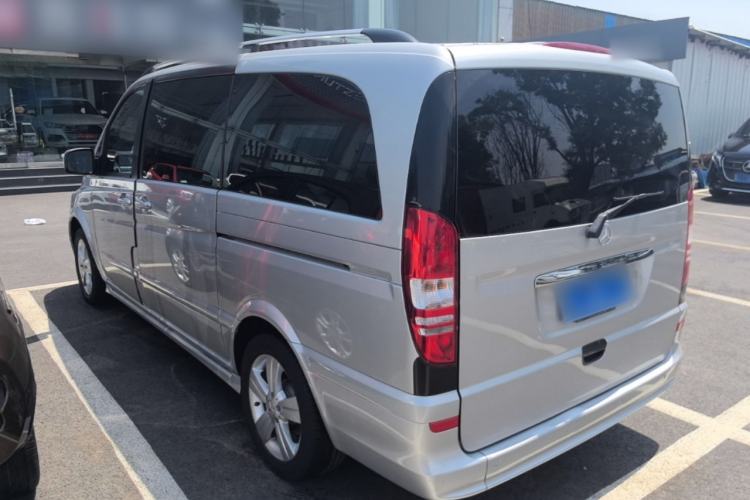 Used Mercedes-Benz Viano 2013 3.0L Comfort Edition Rear Left 45 Deg