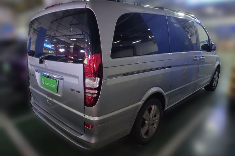 Used Mercedes-Benz Viano 2013 3.0L Hospitality Edition Rear Right 45 Deg