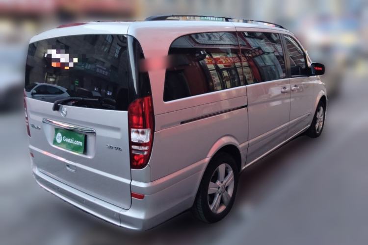 Used Mercedes-Benz Viano 2013 3.0L Navigator Edition Rear Right 45 Deg