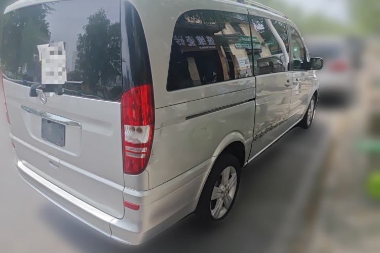 Used Mercedes-Benz Viano 2013 3.0L Comfort Edition Rear Right 45 Deg