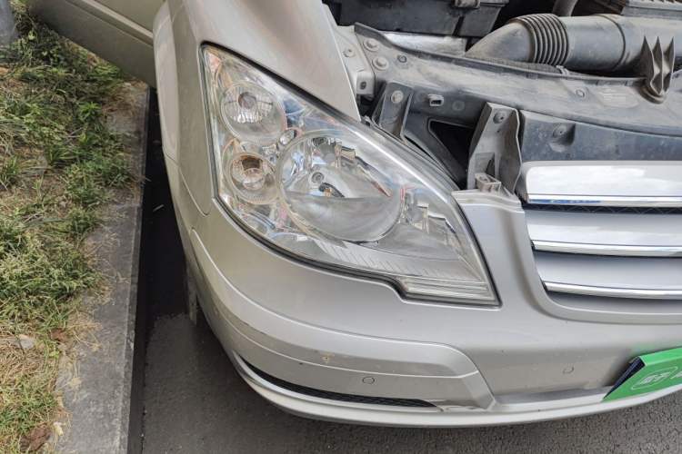 Used Mercedes-Benz Viano 2013 3.0L Comfort Edition Right Front Headlight