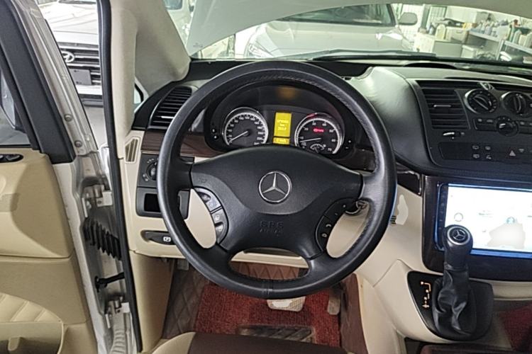 Used Mercedes-Benz Viano 2013 3.0L Comfort Edition Steering Wheel