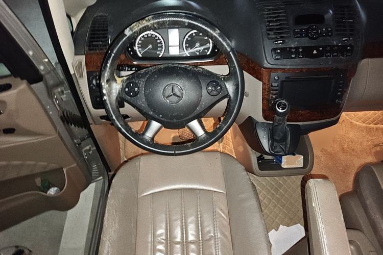 Used Mercedes-Benz Viano 2013 3.0L Navigator Edition Steering Wheel