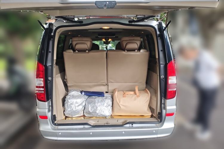 Used Mercedes-Benz Viano 2013 3.0L Navigator Edition Trunk