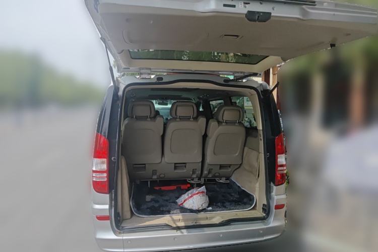 Used Mercedes-Benz Viano 2013 3.0L Comfort Edition Trunk