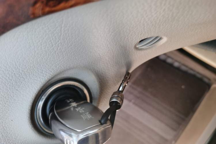 Used Mercedes-Benz Viano 2013 3.0L Navigator Edition Vehicle Key