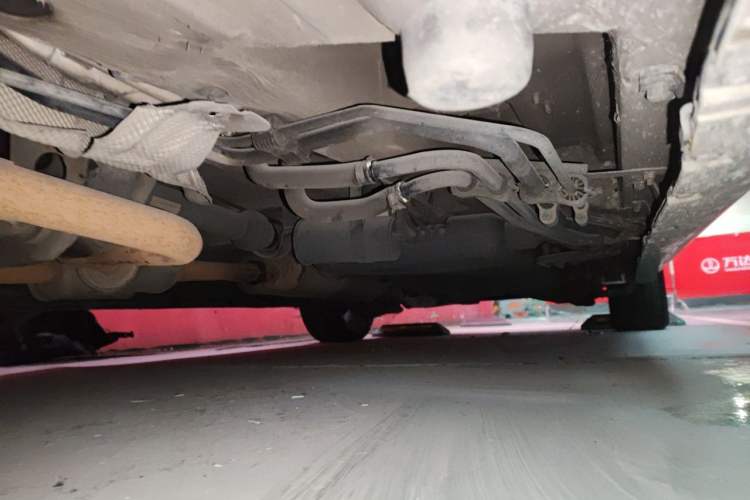 Used Mercedes-Benz Viano 2013 3.0L Hospitality Edition Chassis Front Left