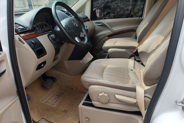 Used Mercedes-Benz Viano 2013 3.0L Comfort Edition Driver Seat