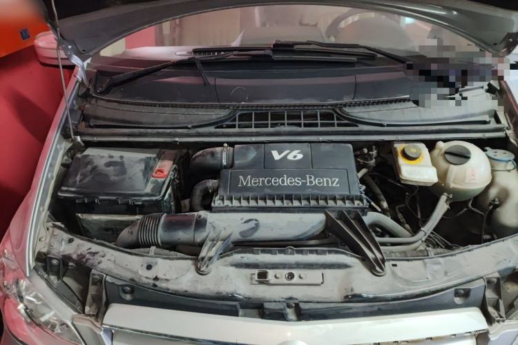 Used Mercedes-Benz Viano 2013 3.0L Hospitality Edition Engine Bay