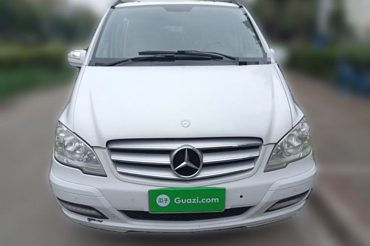 Used Mercedes-Benz Viano 2013 3.0L Comfort Edition Front
