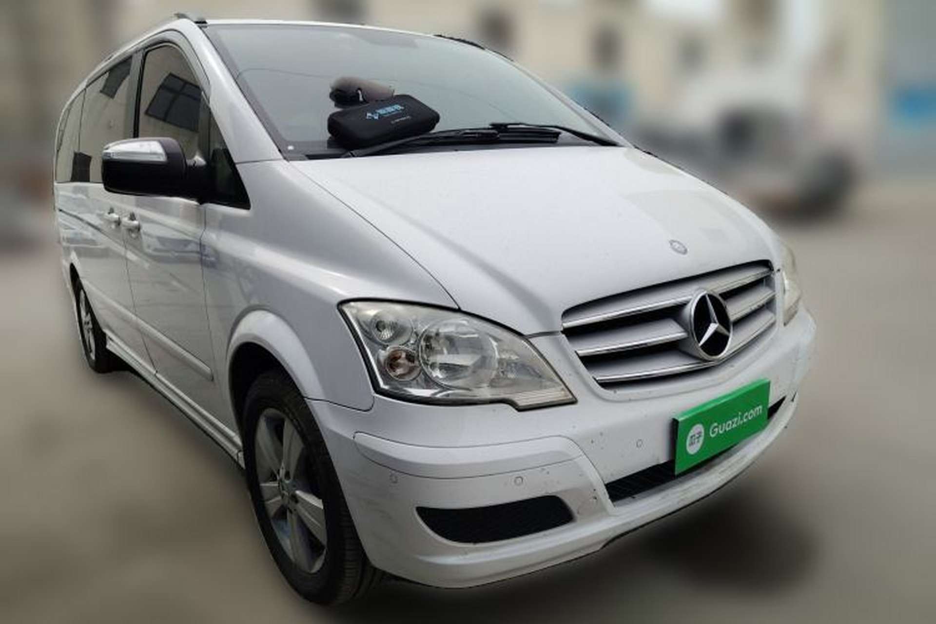 Used Mercedes-Benz Viano 2013 3.0L Comfort Edition Front Right 45 Deg