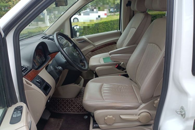 Used Mercedes-Benz Viano 2013 3.0L Comfort Edition Left Front Seat