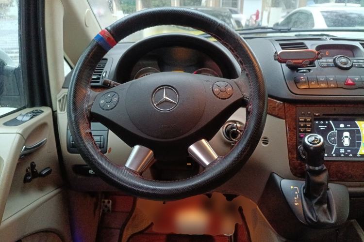 Used Mercedes-Benz Viano 2013 3.0L Navigator Edition Steering Wheel