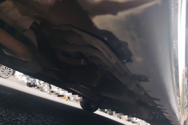 Used Mercedes-Benz Viano 2014 3.5L Premier Edition Chassis Front Left