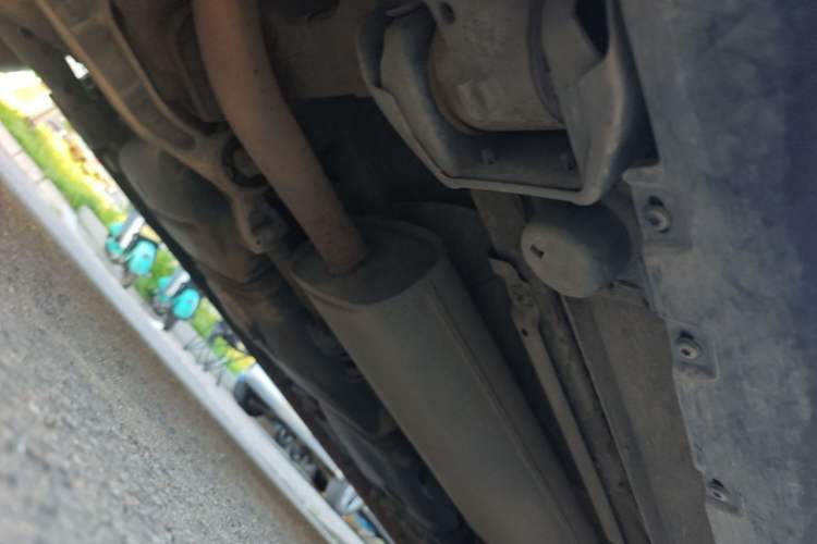 Used Mercedes-Benz Viano 2014 3.5L Premier Edition Chassis Rear Right