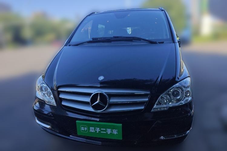 Used Mercedes-Benz Viano 2014 3.5L Premier Edition Front