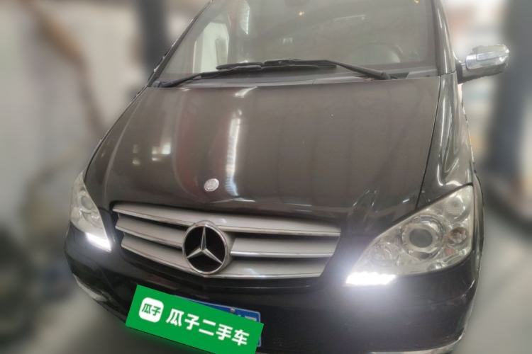 Used Mercedes-Benz Viano 2014 3.5L Premier Edition Front