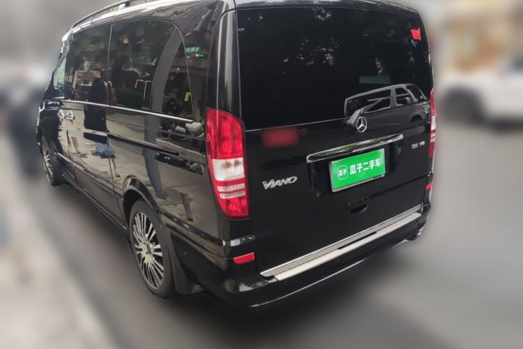 Used Mercedes-Benz Viano 2014 3.5L Premier Edition Rear Left 45 Deg