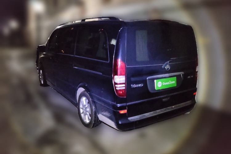 Used Mercedes-Benz Viano 2014 3.5L Premier Edition Rear Left 45 Deg