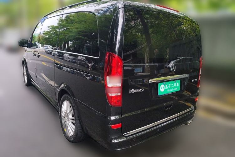 Used Mercedes-Benz Viano 2014 3.5L Premier Edition Rear Left 45 Deg