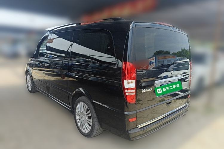 Used Mercedes-Benz Viano 2014 3.5L Premier Edition Rear Left 45 Deg