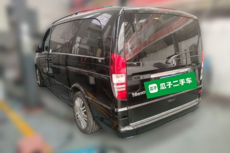 Used Mercedes-Benz Viano 2014 3.5L Premier Edition Rear Left 45 Deg