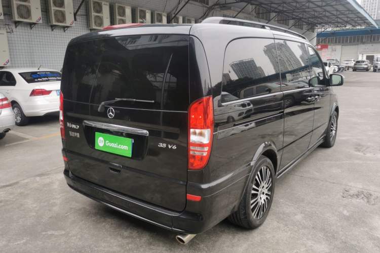 Used Mercedes-Benz Viano 2014 3.5L Premier Edition Rear Right 45 Deg
