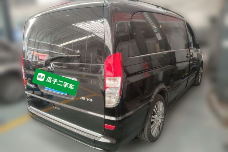 Used Mercedes-Benz Viano 2014 3.5L Premier Edition Rear Right 45 Deg